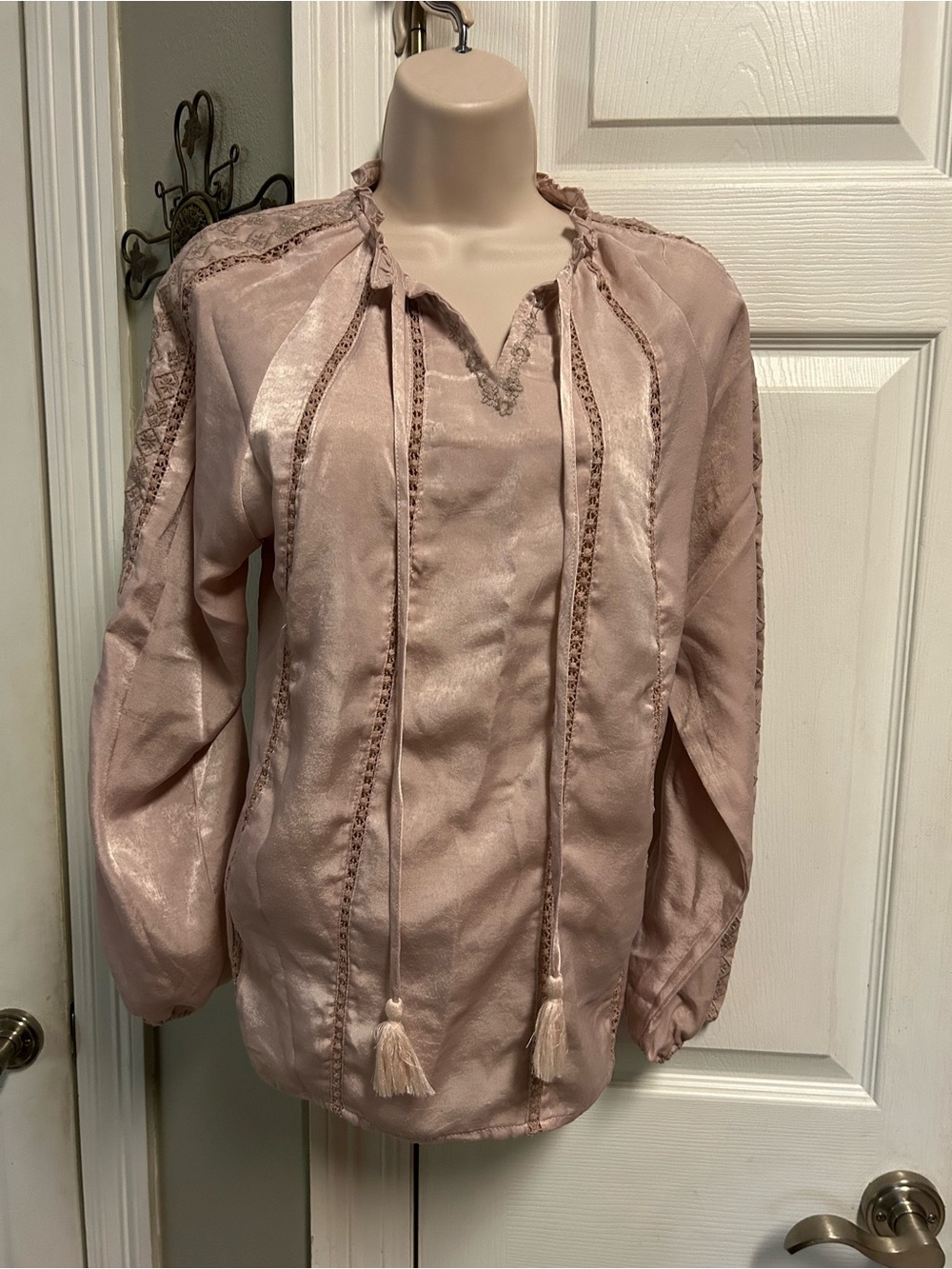 Savanna Jane Women's Oversized Flowy  Dusty Pink Peasant Blouse with Tassel Ties